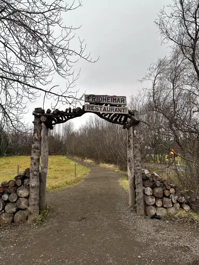 Walkway to from parking lot