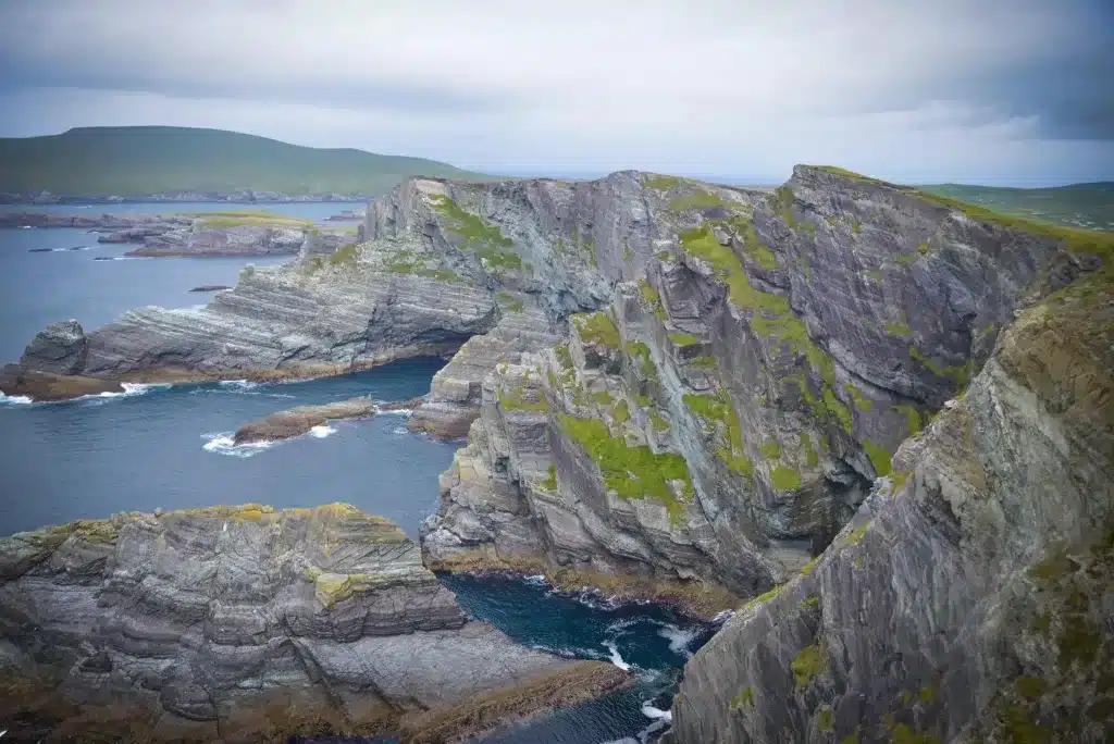 The dramatic Kerry Cliffs are worth the visit.