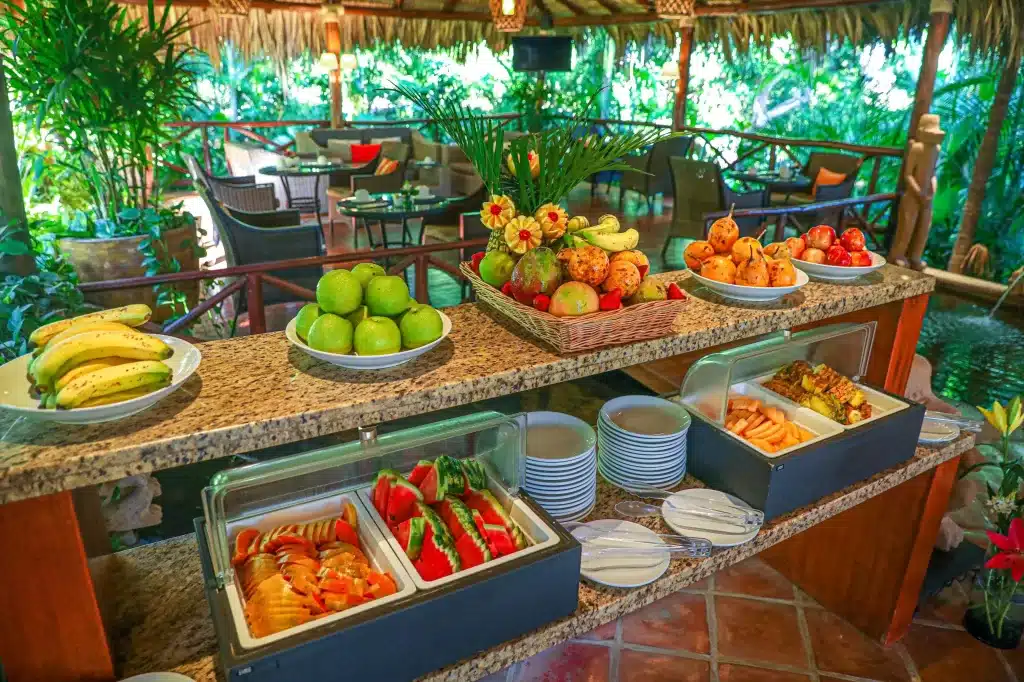 Fresh fruit choices at Jardin del Eden.